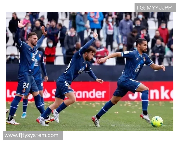 西班牙与莱万特精彩对决直播全程回顾与赛后分析