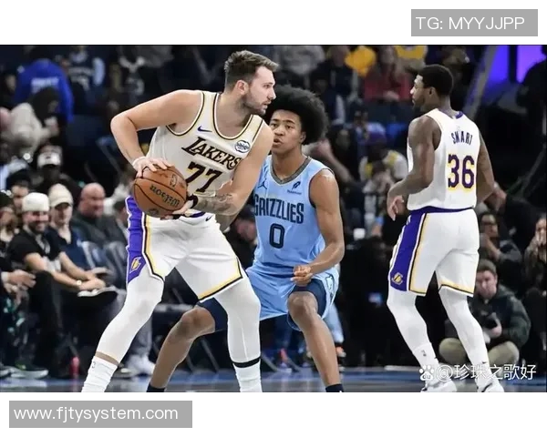 2014季后赛经典对决马刺与雷霆的激烈较量与精彩瞬间回顾