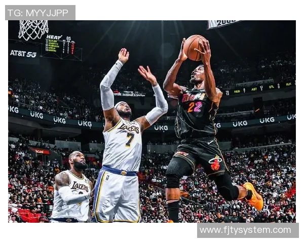 2018年12月11日湖人与热火精彩对决全场录像回放分析与精彩瞬间分享